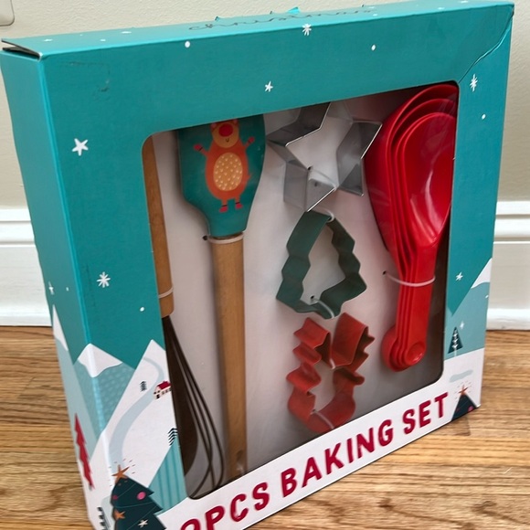 Primark Christmas 9 piece Baking Set - Picture 4 of 5